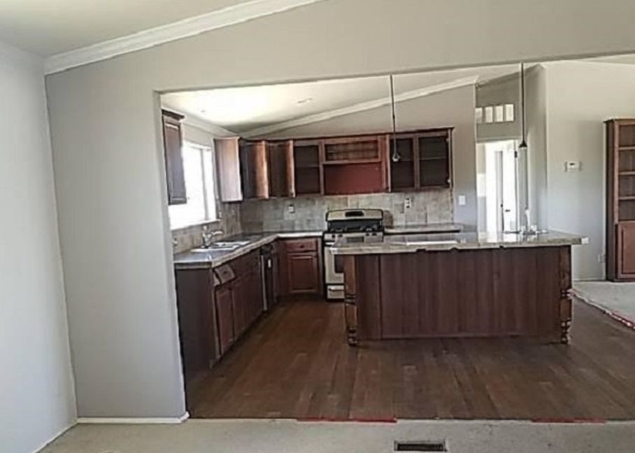 CAMINO TORCIDO LOOP 285,000 4BDR 2BTH Mobile Home Santa Fe