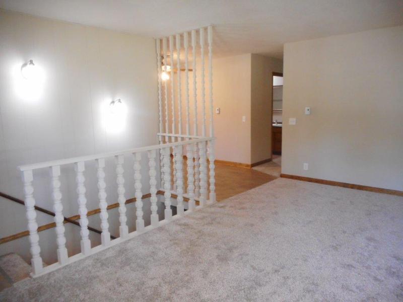 EDDY LN 185,000 3BDR 1BTH Single Family Eau Claire WI