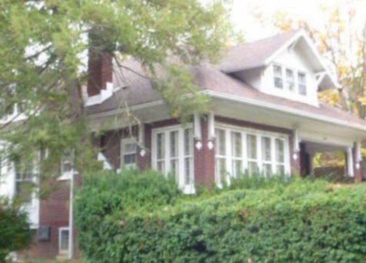 S SHAWNEE TER 231,700 4BDR 2BTH Single Family Louisville KY