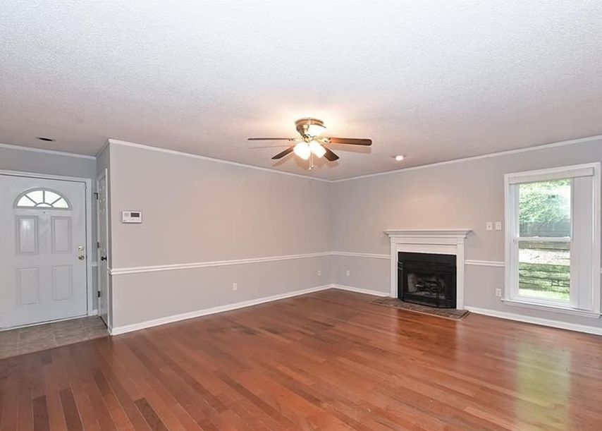 DOCKSIDE DR 75,000 2BDR 2BTH Single Family Charlotte NC Foreclosure Listing 29870044