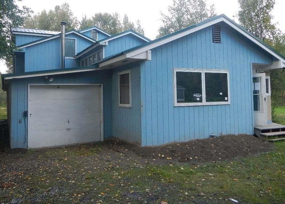 VICTOR ST 75,000 2BDR 4BTH Single Family North Pole AK