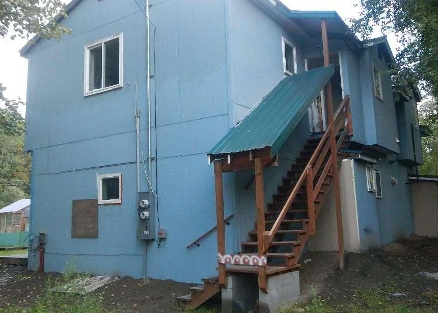 VICTOR ST 75,000 2BDR 4BTH Single Family North Pole AK