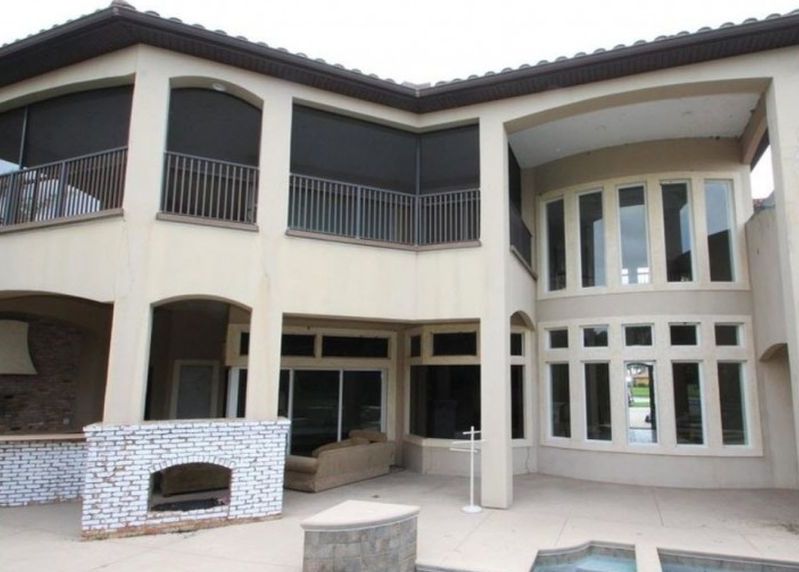 WYNDHAM WAY - $109,264 - 4BDR - 4.5BTH - Single Family - Melbourne FL Foreclosure Listing #29912639