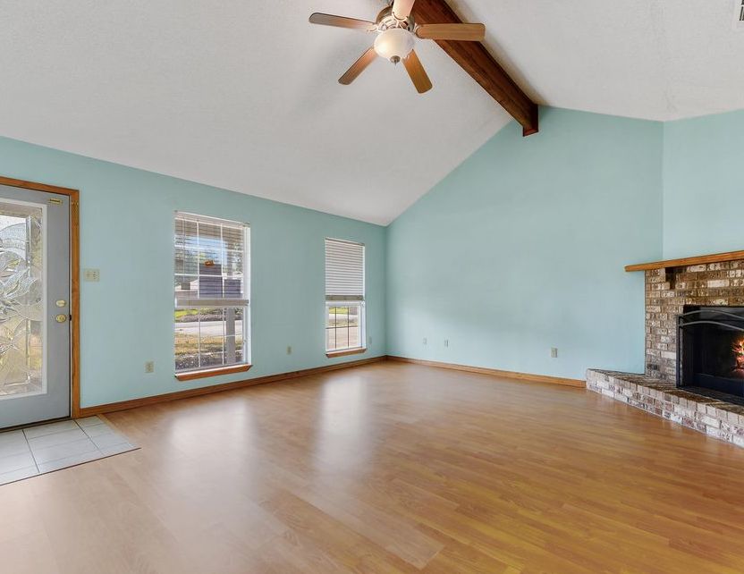 SEAHORSE AVE 159,900 4BDR 2BTH Single Family Ocean Springs MS Foreclosure Listing