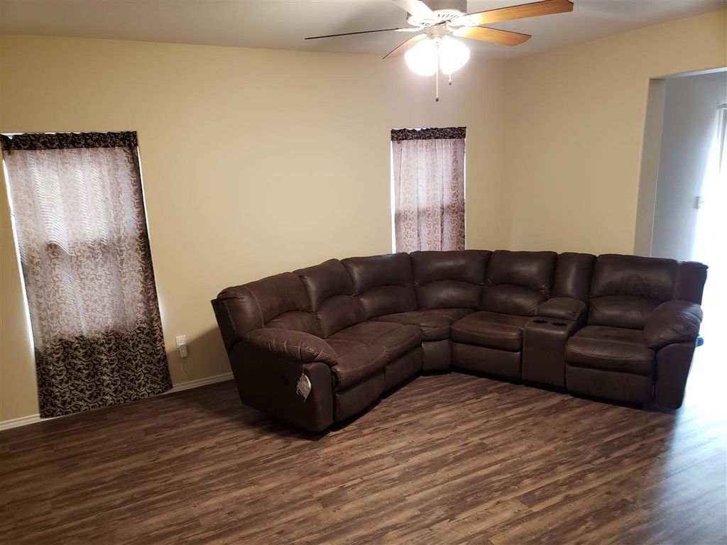 MOSES LOOP 174,000 4BDR 2BTH Laredo TX Foreclosure Listing