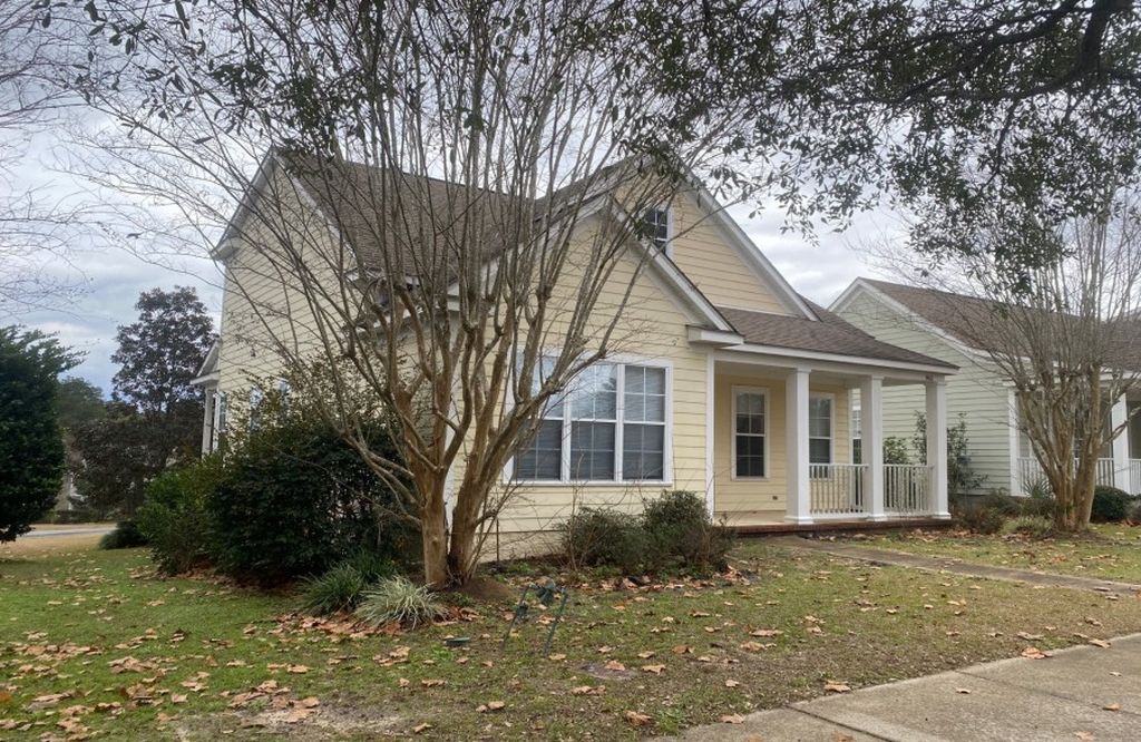 ESPLANADE WAY 248 000 3BDR 2 5BTH Single Family Tallahassee 