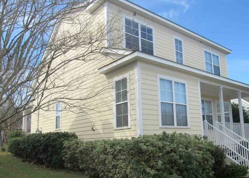 ESPLANADE WAY 248,000 3BDR 2.5BTH Single Family Tallahassee