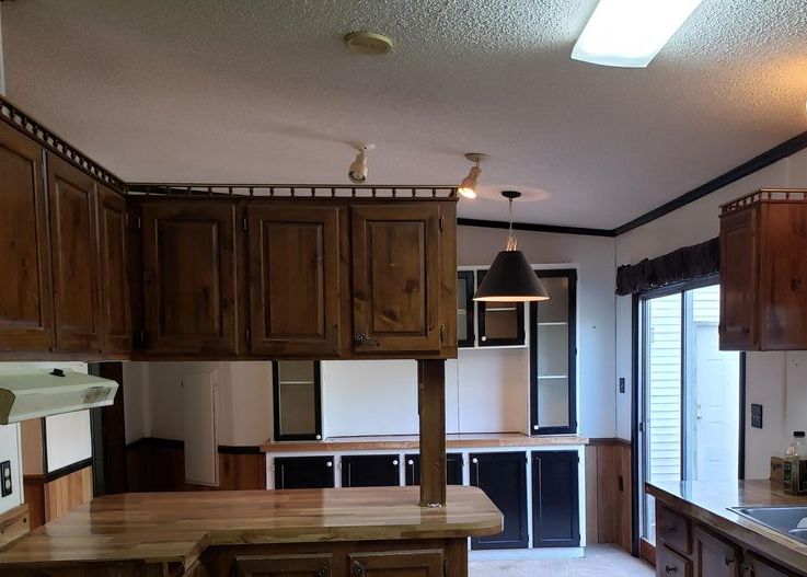 SWEET GUM DR 74,900 4BDR 3BTH Branson MO Foreclosure Listing