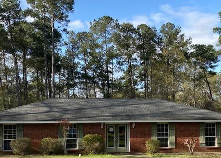 LAKE ESTATES DR 146,000 3BDR 2BTH Single Family Hattiesburg