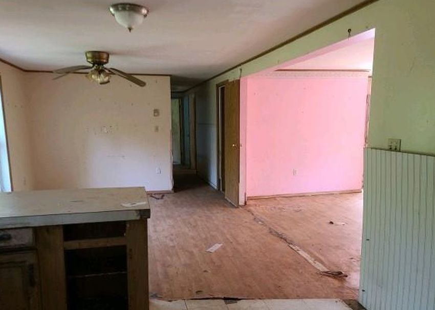 LOUDEN RD 99,900 4BDR 2BTH Saratoga Springs NY Foreclosure