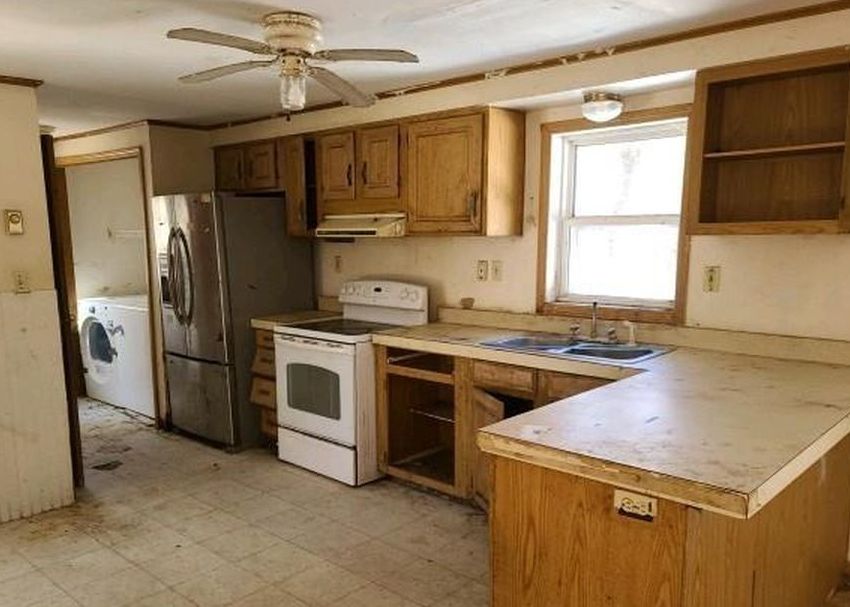 LOUDEN RD 99,900 4BDR 2BTH Saratoga Springs NY Foreclosure