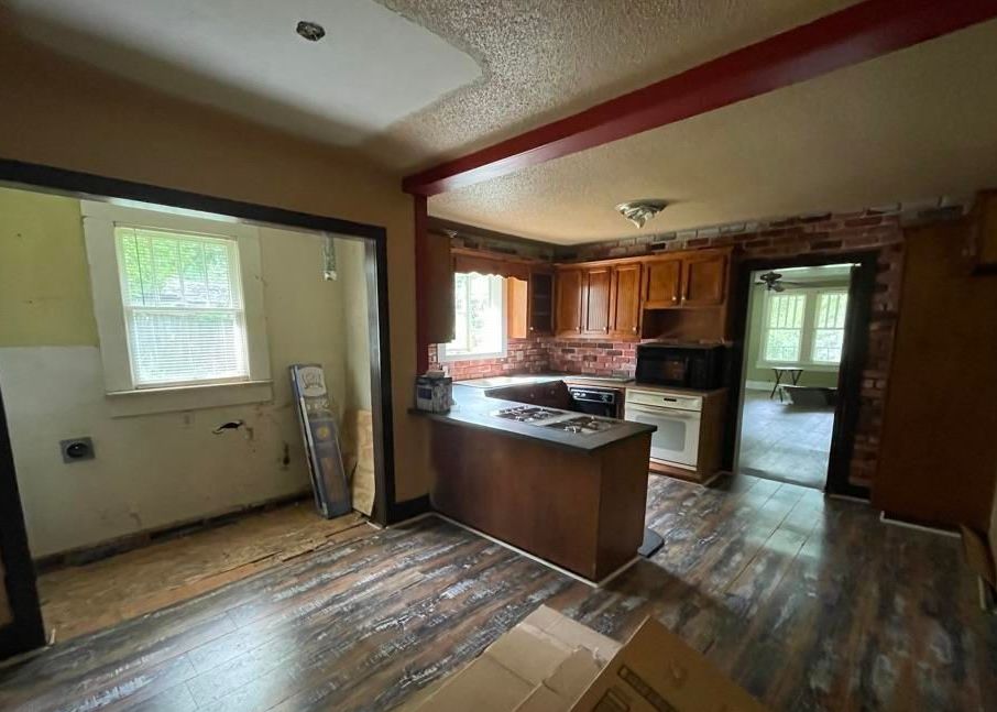 WARRIOR RIVER RD 99,000 3BDR 2BTH Single Family Bessemer AL