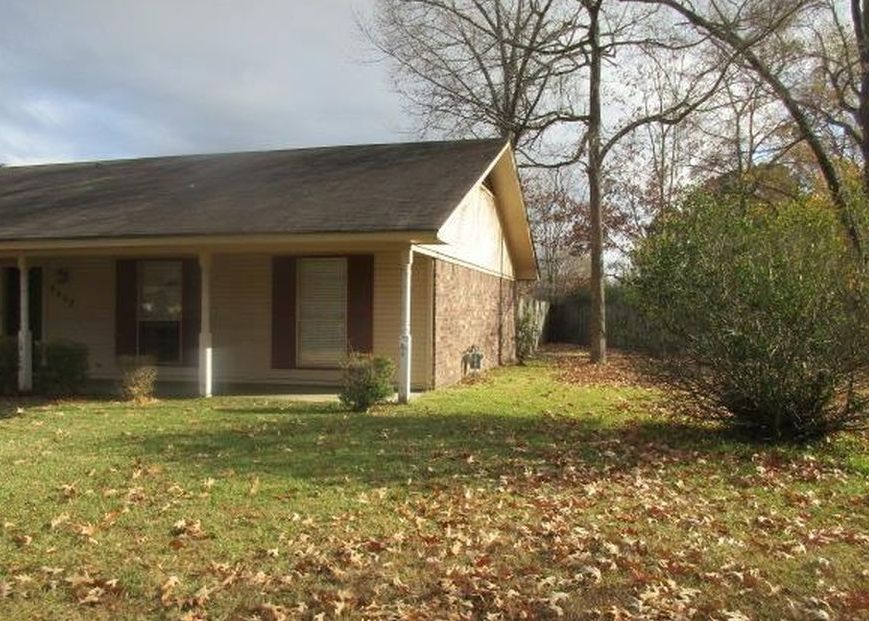 SKYLARK DR 94,900 3BDR 2BTH Single Family Pine Bluff AR