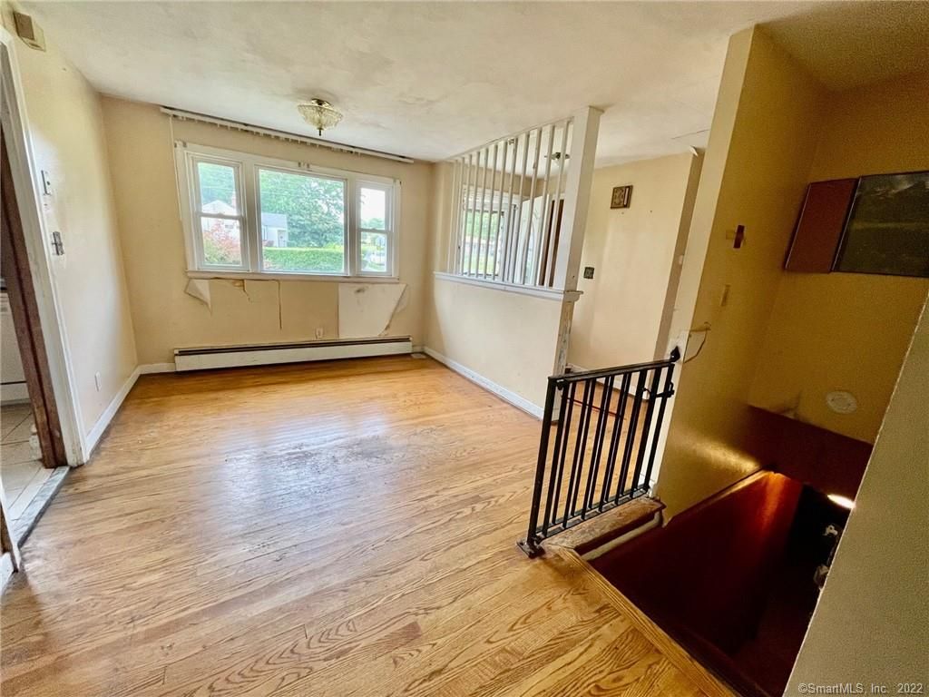 TOWER AVE 119,600 3BDR 2BTH Hartford CT Foreclosure Listing