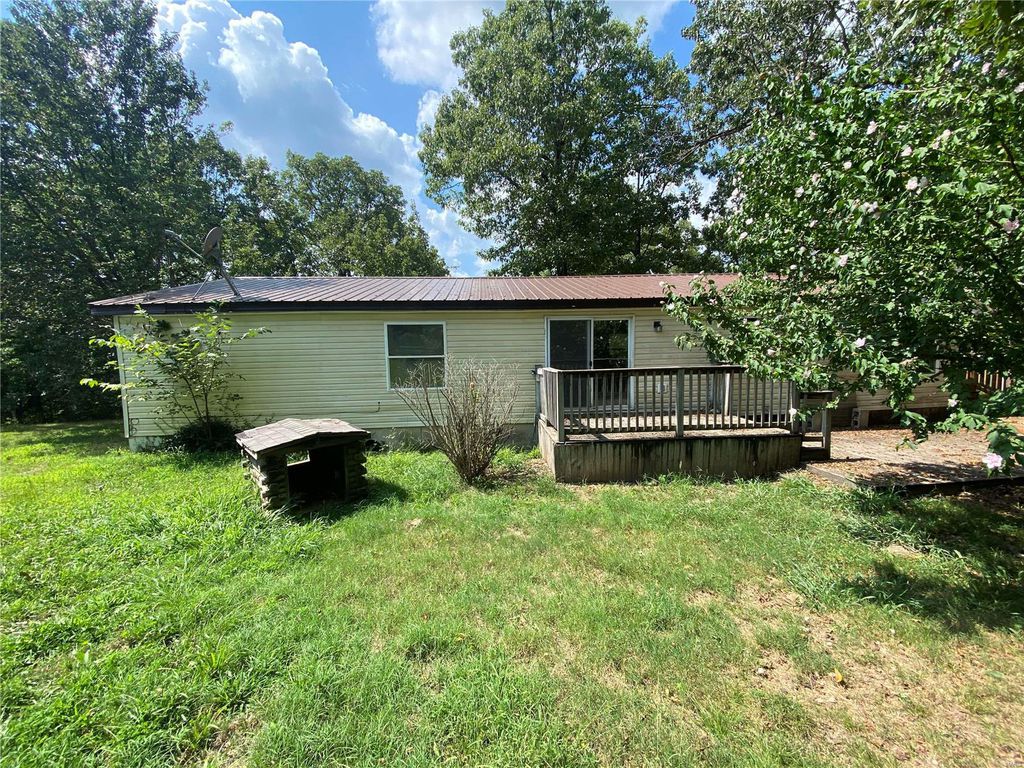 NEVADA DR 114,900 4BDR 2BTH Lebanon MO Foreclosure Listing