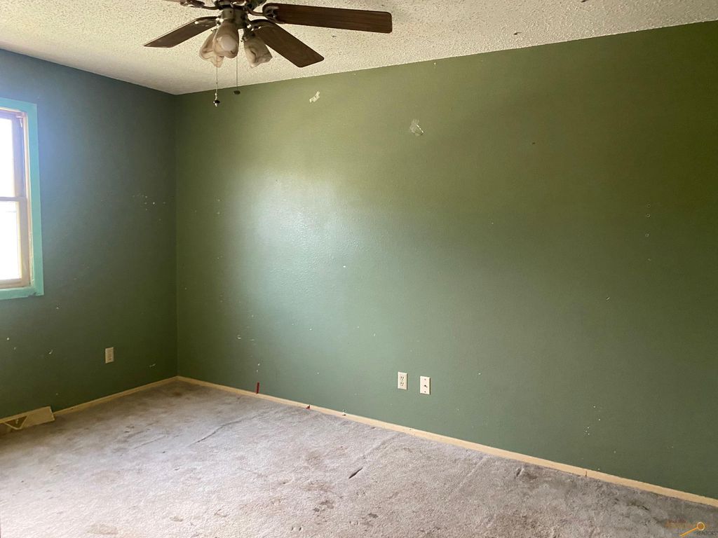 E LIBERTY ST 259,000 3BDR 2BTH Single Family Rapid City SD