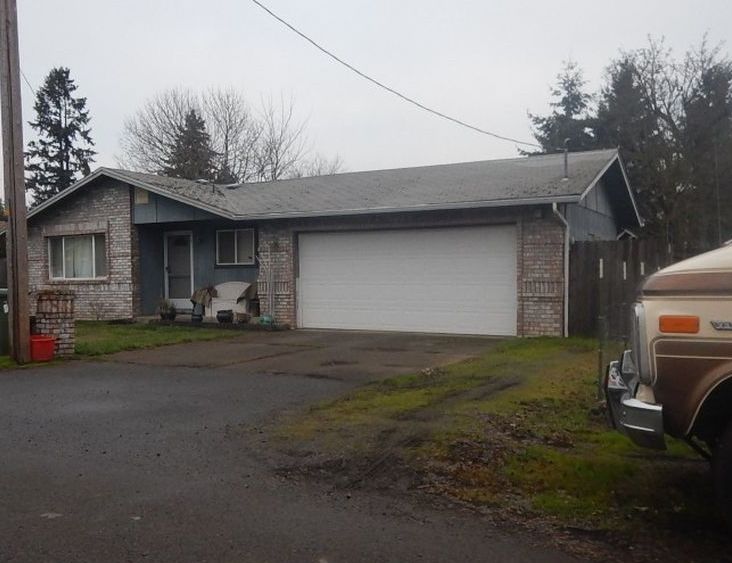 W PORT ST 254,761 3BDR 1BTH Eugene OR Preforeclosure Listing