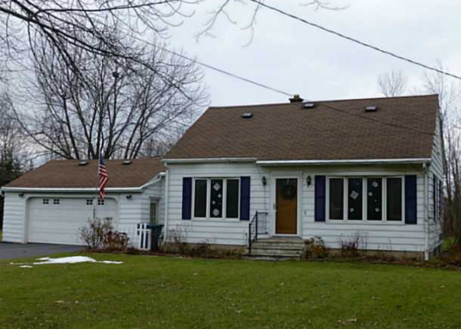 HARVEY RD 183,681 3BDR 2BTH Grand Island NY Preforeclosure