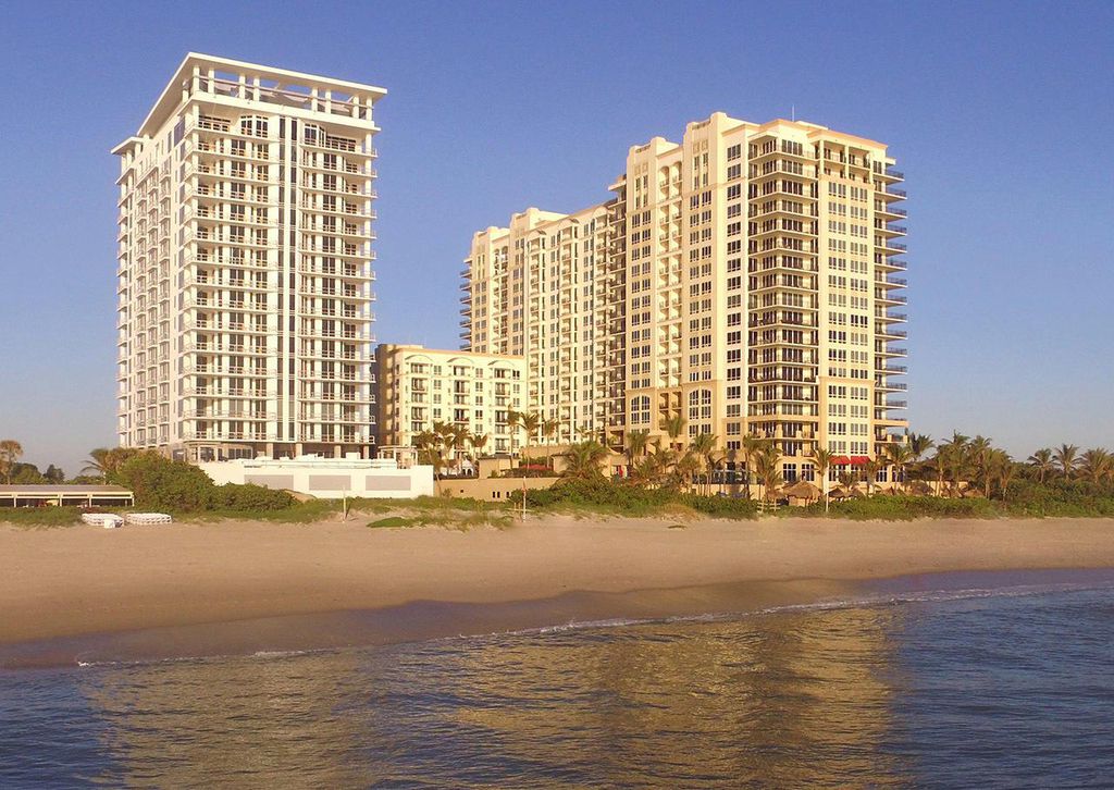 N OCEAN DR APT 1652 30,000 4BDR 5BTH Condo/Townhome West