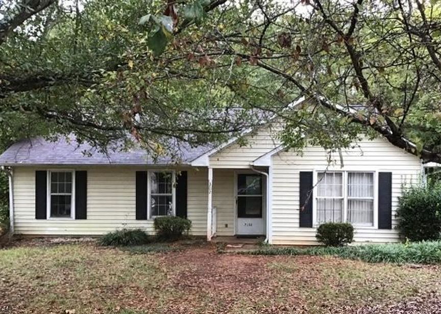 FOXBOROUGH RD 105,400 3BDR 2BTH Single Family Spartanburg SC