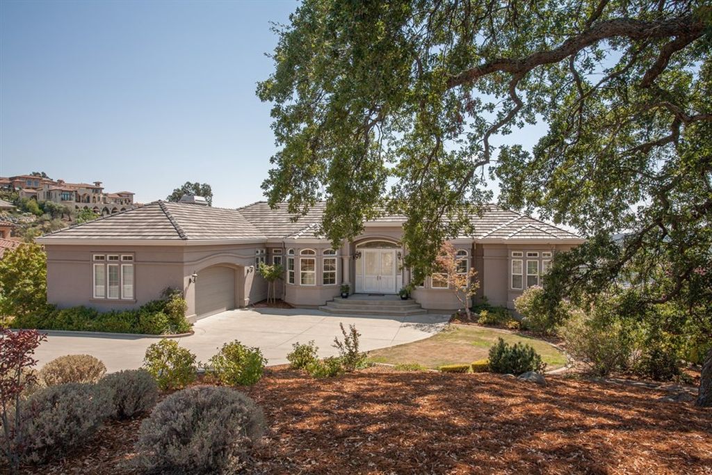 GRESHAM DR 99,000 5BDR 5.5BTH El Dorado Hills CA Pre