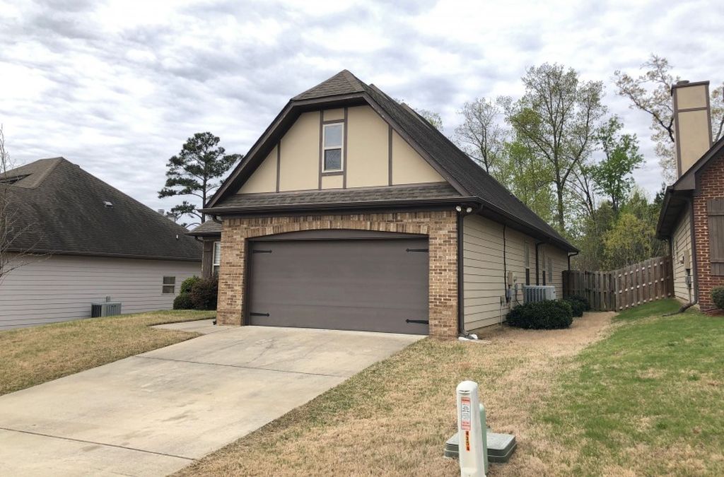 SIERRA LN 193,100 3BDR 2BTH Single Family Gardendale AL Preforeclosure Listing 29551930