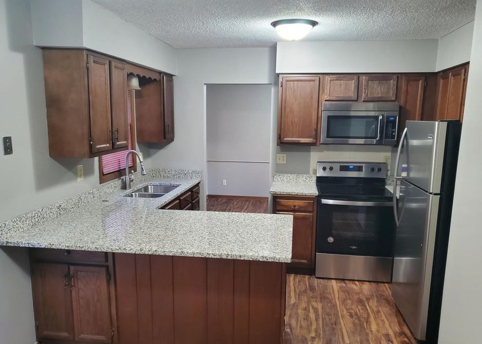 AURORA AVE 250,060 4BDR 2.5BTH Des Moines IA Preforeclosure