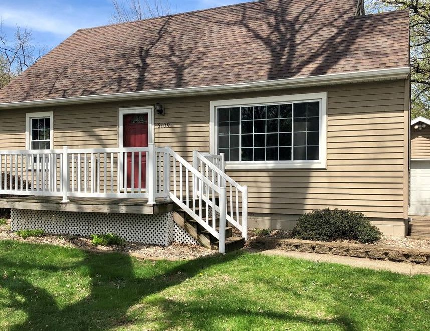 AVE 196,464 3BDR 1BTH Des Moines IA Preforeclosure