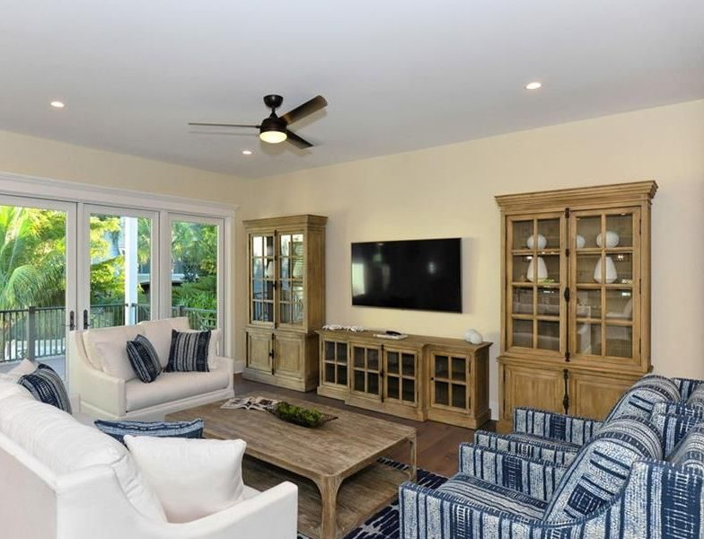 GULF OF MEXICO DR UNIT 5 91,200 4BDR 5BTH Single Family