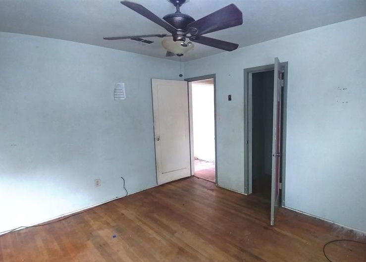 CHERRY ST 179,000 3BDR 2BTH Single Family Bakersfield CA Pre