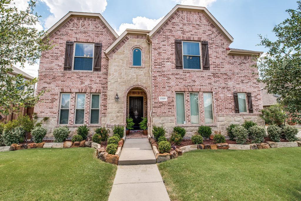 EMERALD LAKE LN 398,900 4BDR 4BTH Single Family Little Elm TX Preforeclosure Listing