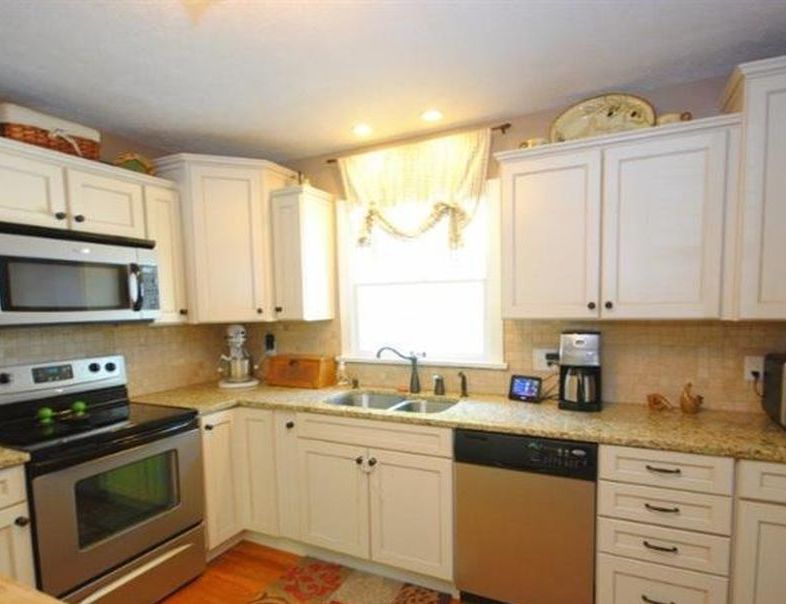 WHITESTONE DR 200,000 4BDR 3BTH Single Family Lynchburg VA