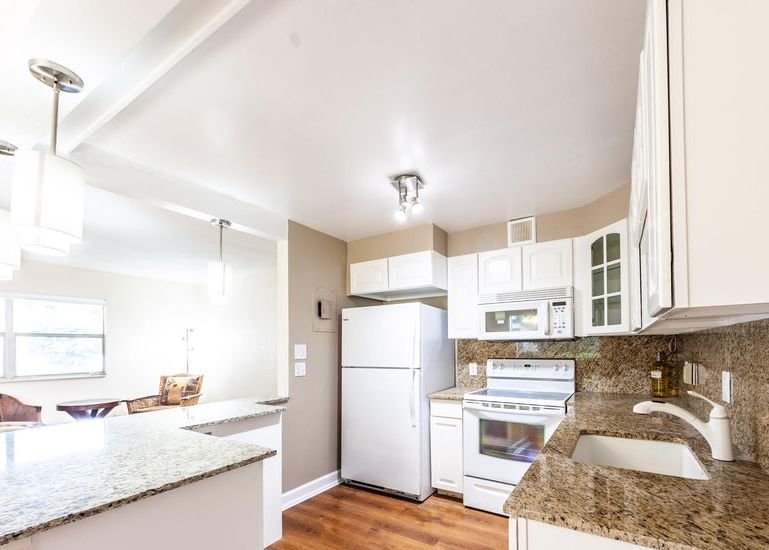 MONACO L 55,600 1BDR 1.5BTH Condo/Townhome Delray Beach FL