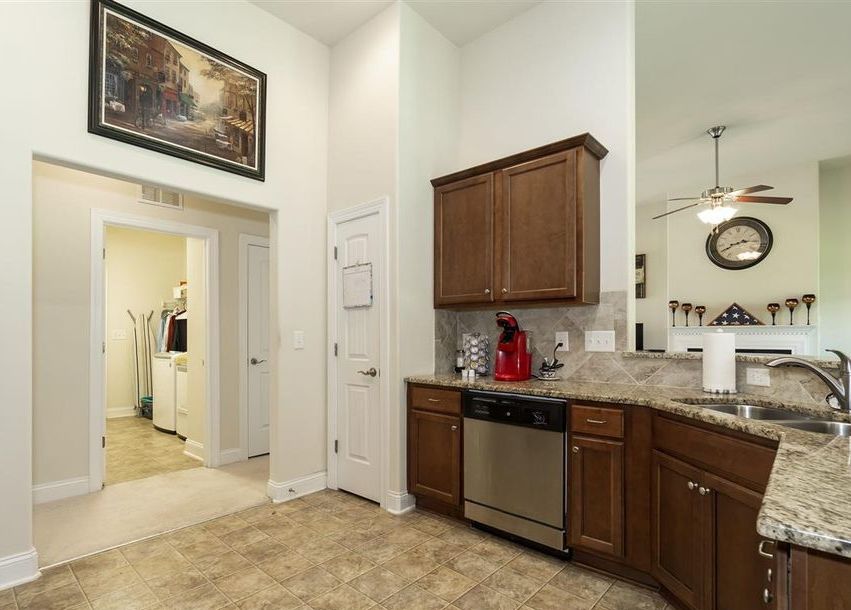 BUNNFIELD DR 261,400 4BDR 3BTH Single Family Zebulon NC Pre