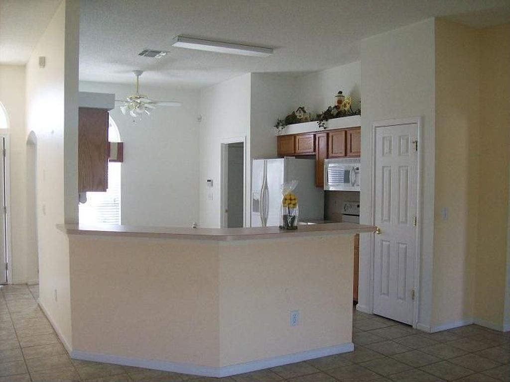 HAWKINS COVE DR E 259,919 2BDR 3BTH Single Family Jacksonville FL Preforeclosure