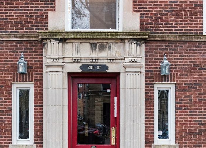 N WOLCOTT AVE APT 1 157,571 2BDR 2BTH Condo/Townhome Chicago