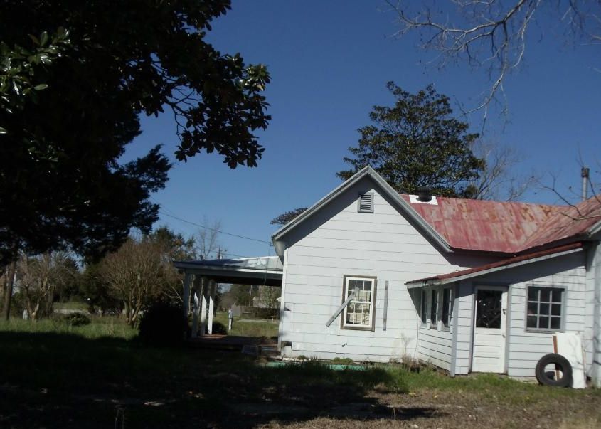 BEAR CREEK RD 140,100 3BDR 1BTH Single Family Hubert NC Pre