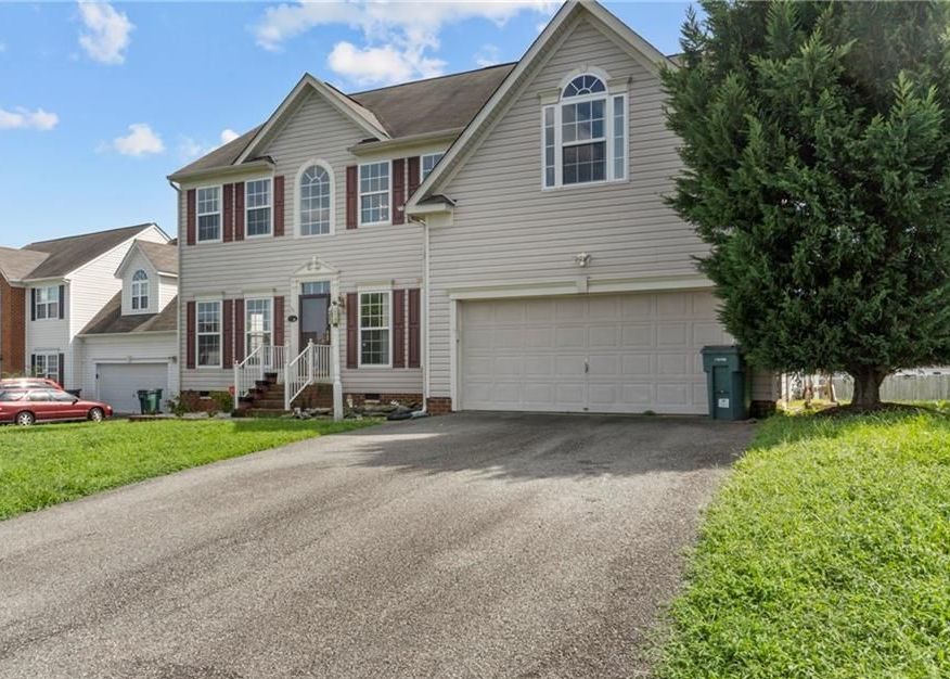 LOGAN HILL PL 308,380 4BDR 3BTH Richmond VA Preforeclosure Listing 29921330