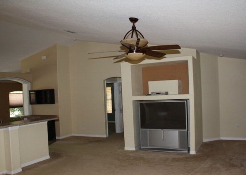 BURLAND PL 374,600 4BDR 2BTH Single Family Palm Coast FL Pre