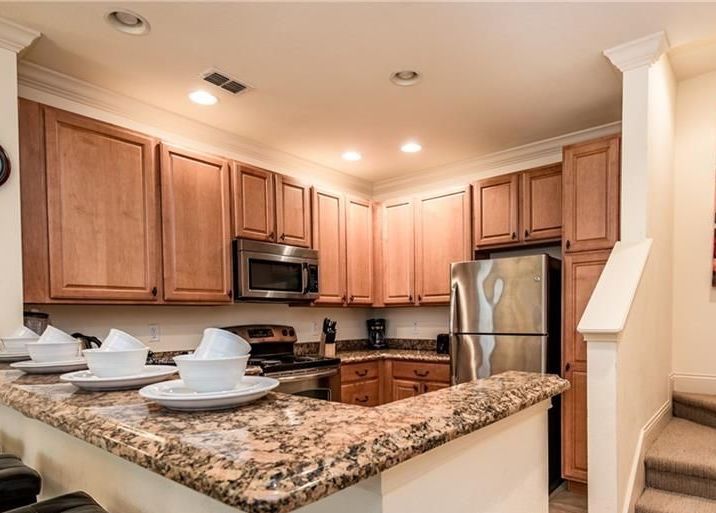 BELLA VISTA DR 171,200 4BDR 2BTH Single Family Davenport FL