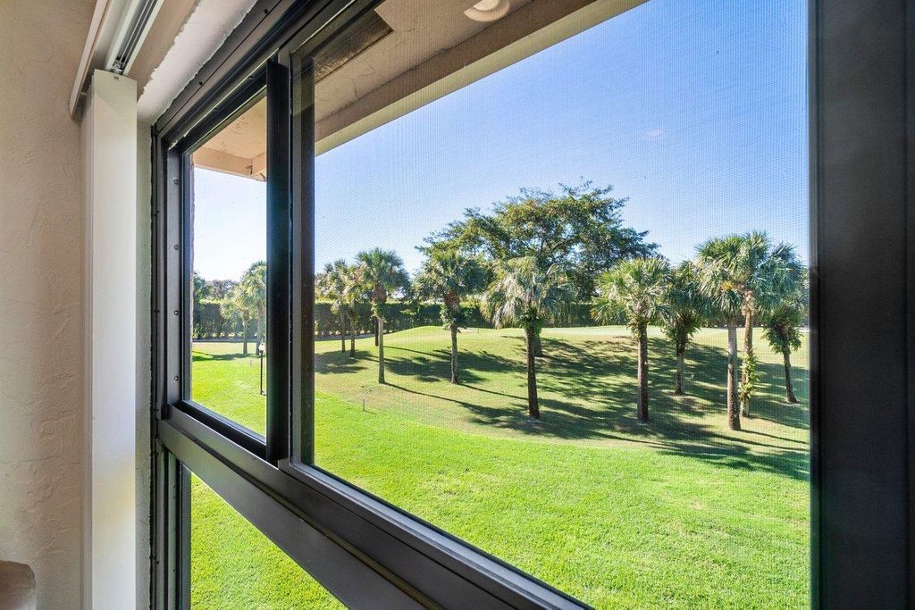 SOUTHPORT LN APT F 62,483 2BDR 2BTH Condo/Townhome Boynton