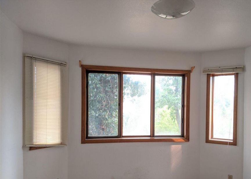 SKYLINE VIEW DR 649,000 3BDR 2BTH Single Family Reno NV Pre