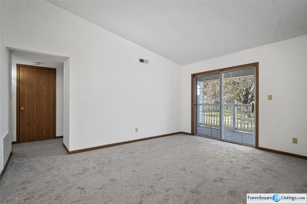 BERVIEW CIR APT C 136,000 2BDR 2BTH Condo/Townhome Saint