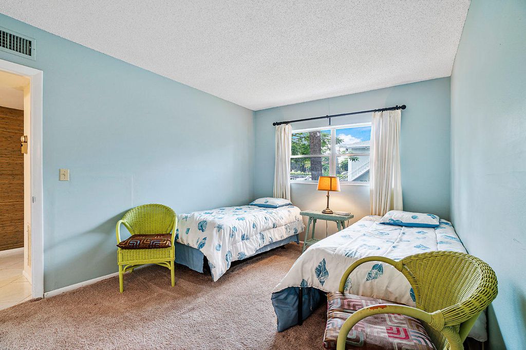 SW 22ND AVE APT 110 88,500 2BDR 2BTH Condo/Townhome Delray