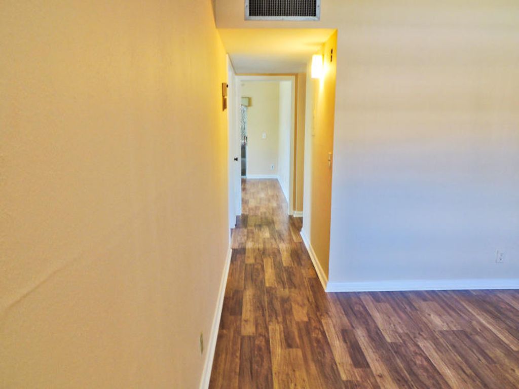 NORMANDY O 55,000 2BDR 2BTH Condo/Townhome Delray Beach FL