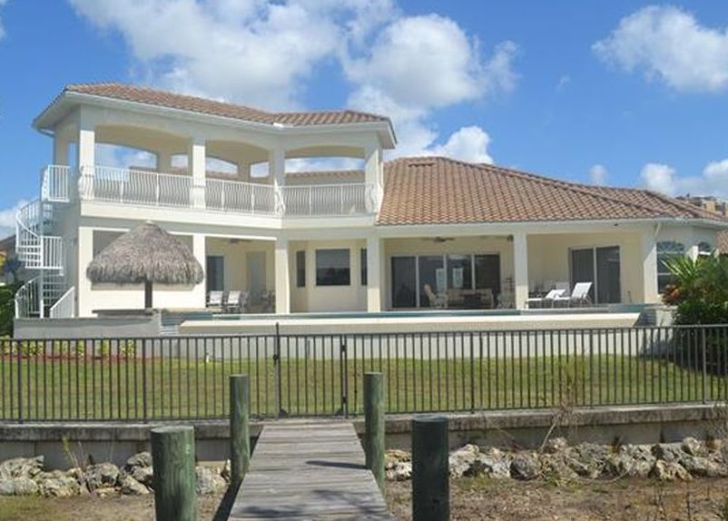 TARPON ESTATES BLVD 291,600 4BDR 5BTH Single Family Cape