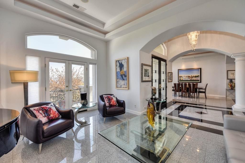 GRESHAM DR 460,320 4BDR 3.5BTH Single Family El Dorado Hills