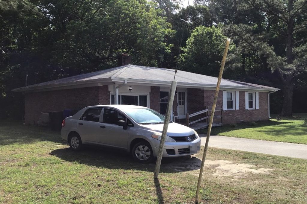 LAWSON CIR 167,600 4BDR 2BTH Single Family Suffolk VA Pre