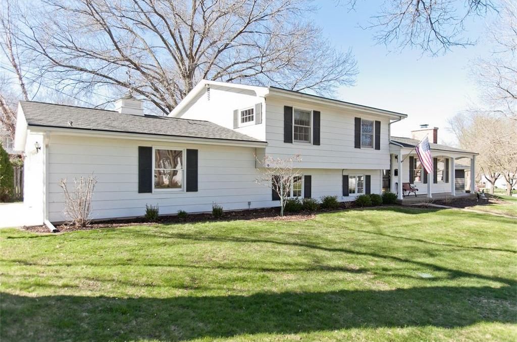 THUNDERBIRD RD SE 210,500 4BDR 3BTH Single Family Cedar Rapids IA Preforeclosure