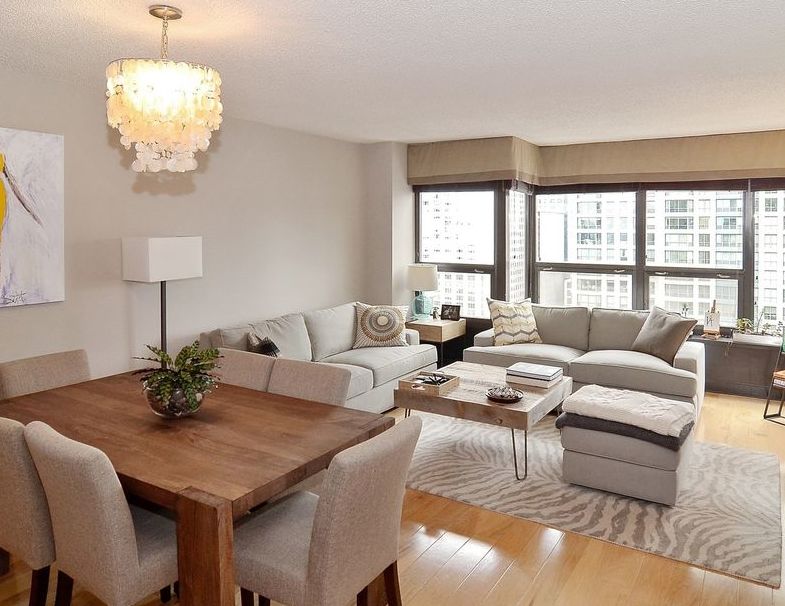 E HURON ST APT 3110 284,600 1BDR 1BTH Condo/Townhome Chicago